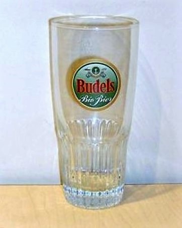 beer glass from the Budels brewery in Netherlands with the inscription 'Budels Bio Bier'