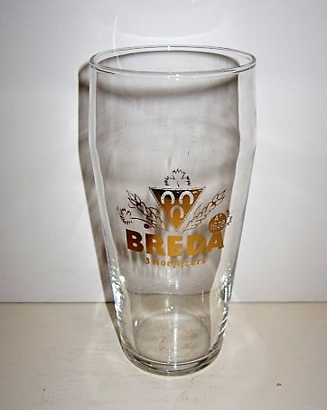 beer glass from the Oranjeboom brewery in Netherlands with the inscription 'Breda '