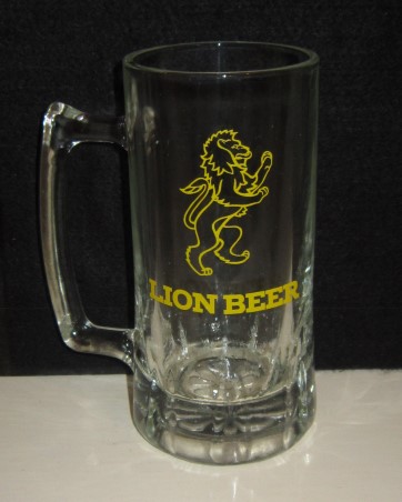beer glass from the Lion brewery in New Zealand with the inscription 'Lion Beer'