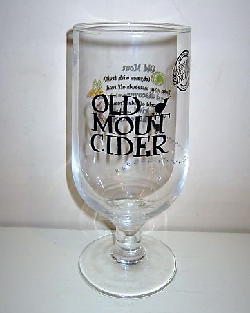 beer glass from the Redwood Old Mout Ciders brewery in New Zealand with the inscription 'Old Mout Cider Making Fruit More Usefull Since 1947 '