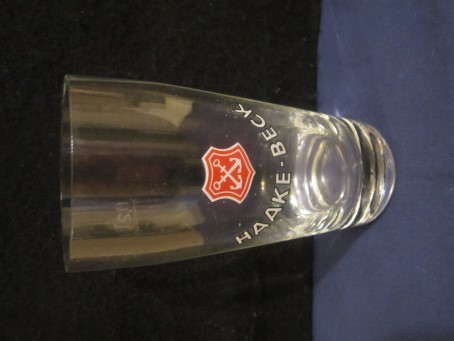 beer glass from the Beck & Co. brewery in Germany with the inscription 'Haake Beck'